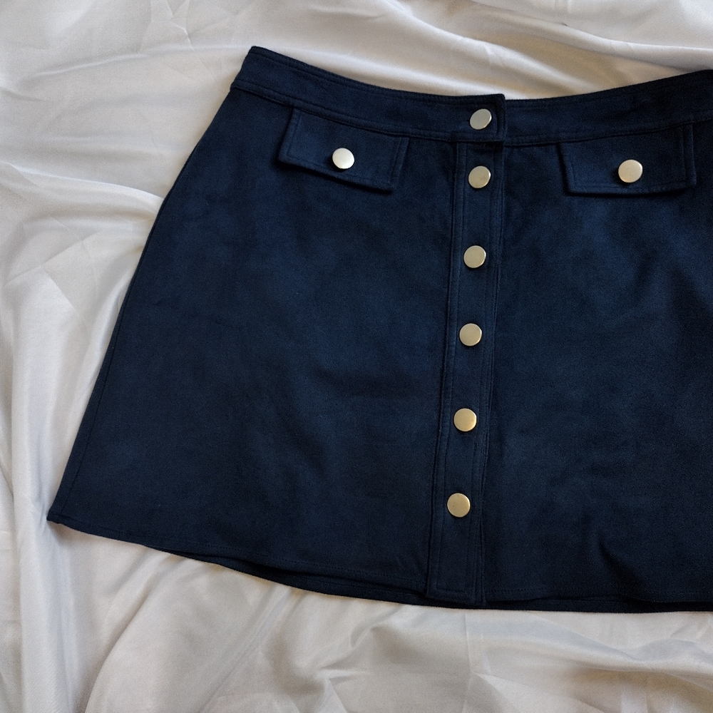 Blu Pepper Navy Skirt Size Medium Mini Suede